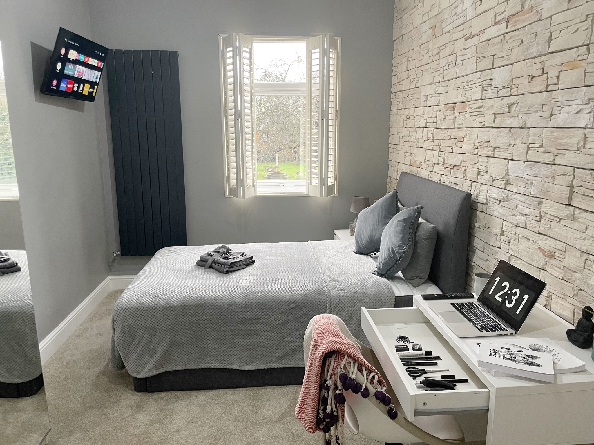 Room Gallery Photo